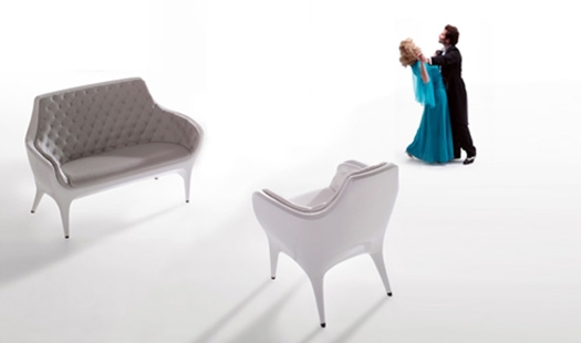 白色款玻璃钢休闲椅SHOWTIME Armchair 设计师Jaime Hayon家具单人扶手椅