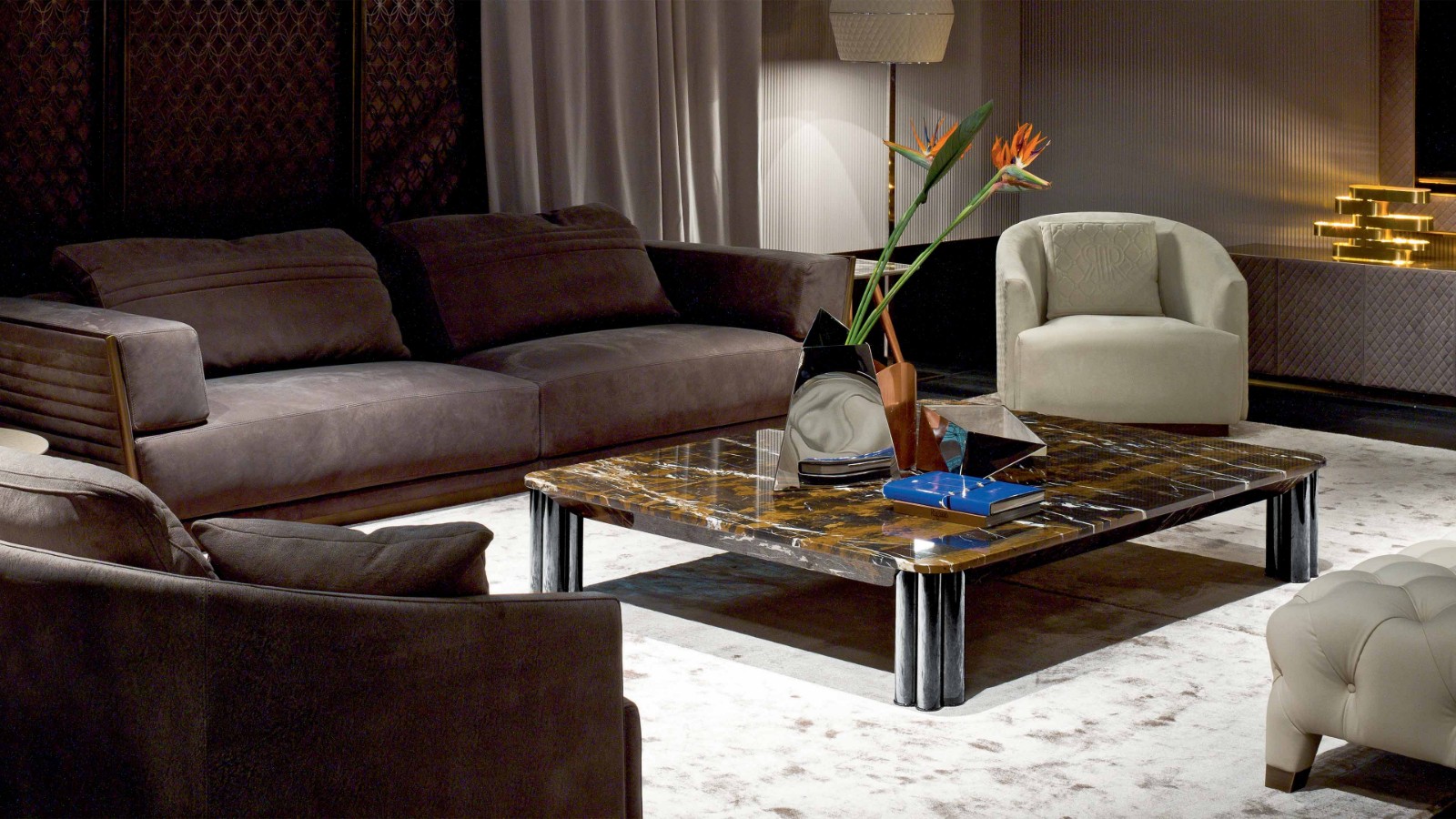 opera_sofa_forest_smalltable.jpg