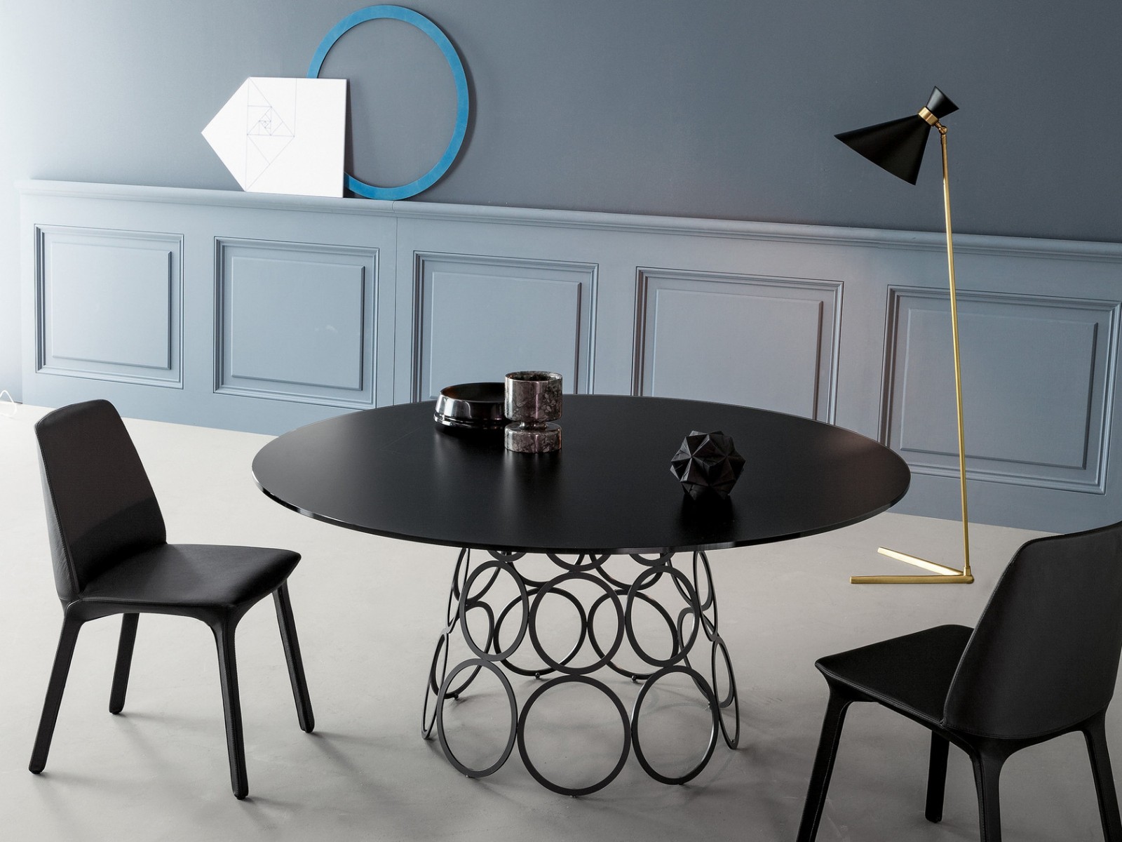 2b_hulahoop-crystal-table-bonaldo-242859-relbaeeb892.jpg