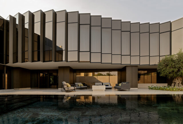 best_italian_interior_designer_villa_dubai_P1094597-640x437.jpg